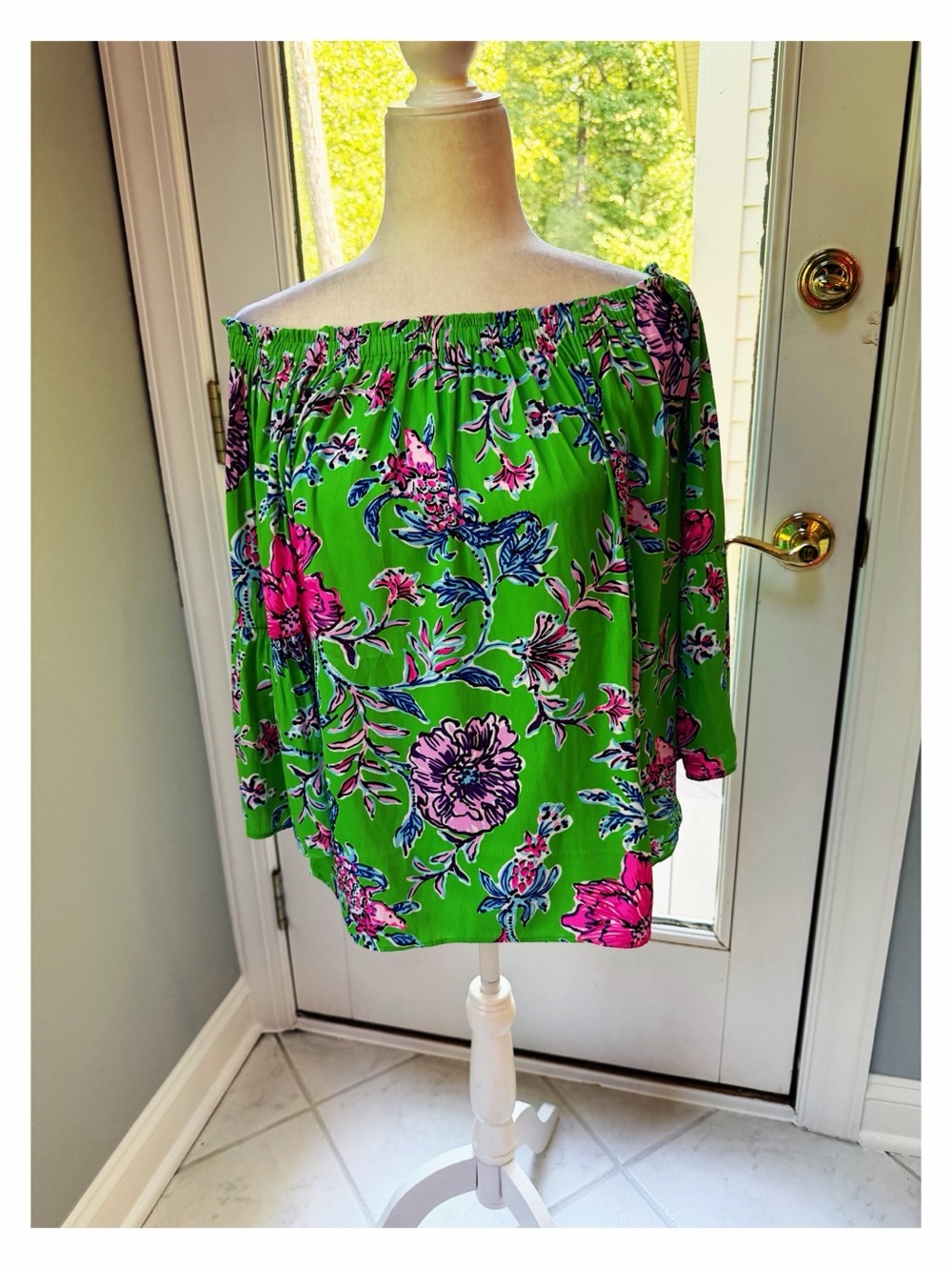 NWT Lilly Pulitzer Green Floral Off-Shoulder Women's Top